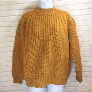 Vintage yellow sweater